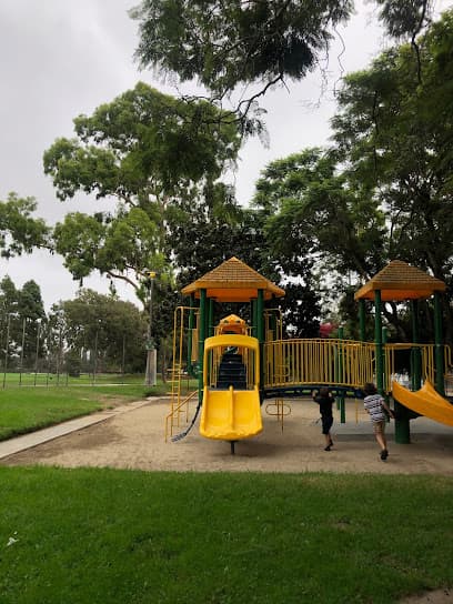 Birdcage Park