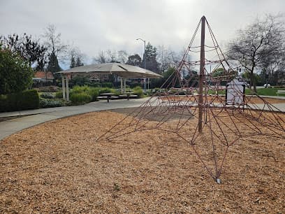 Paul J. Lunardi Park