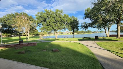 Southwyck Lake Park
