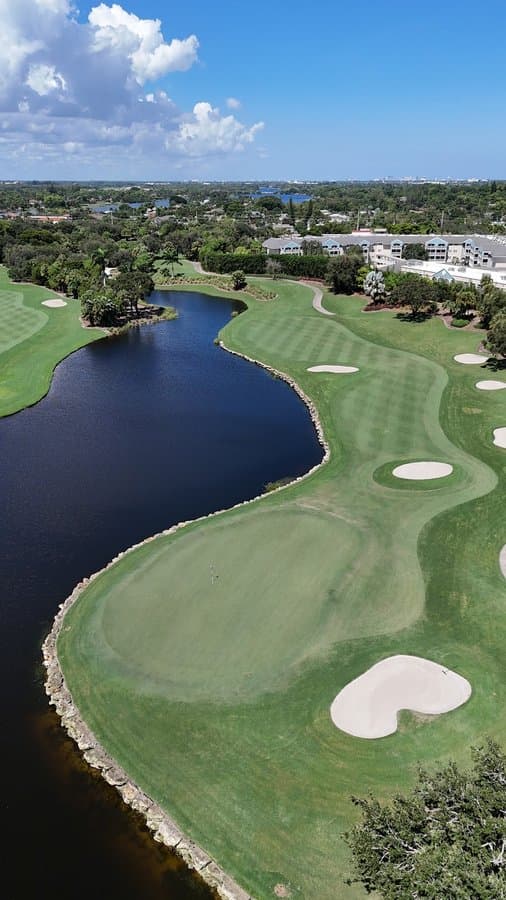 High Ridge Country Club