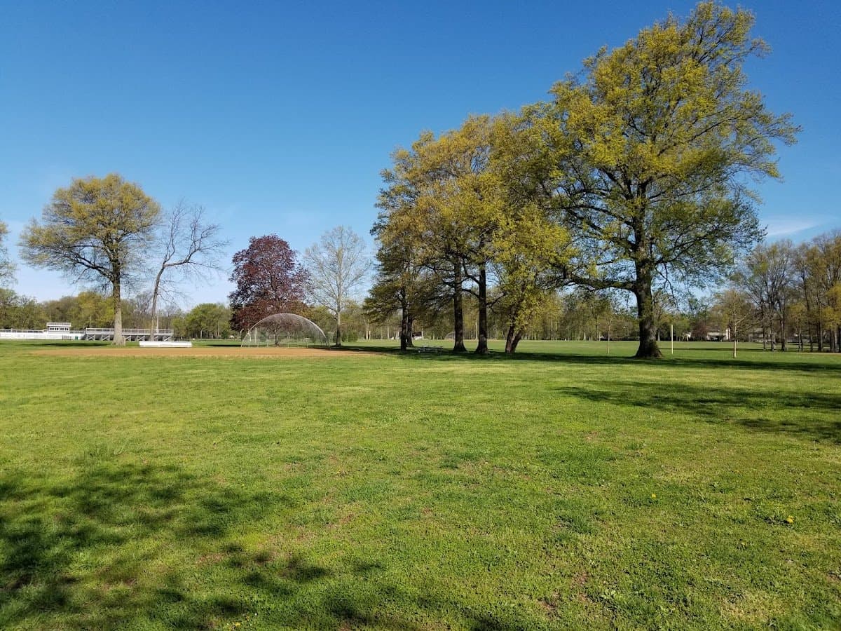 Rahway River Park (Tennis Court)