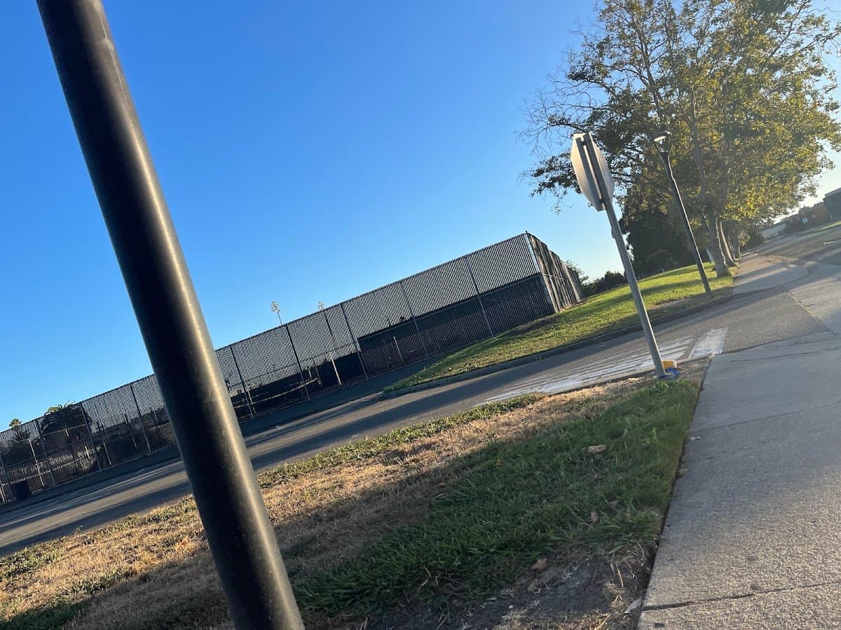 Contra Costa College Tennis Courts