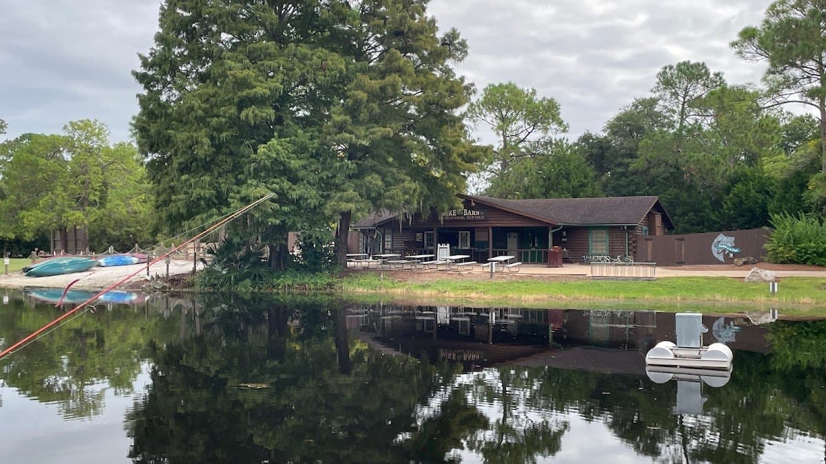 The Campsites and Cabins at Disney's Fort Wilderness Resort - Pickleball Courts (Tennis Court)