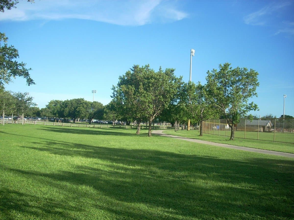 Tamiami Park