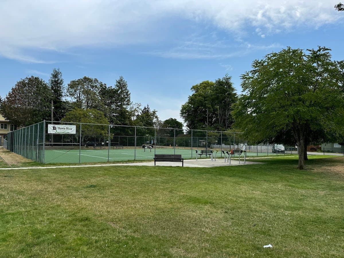 Lake Burien School Memorial Park