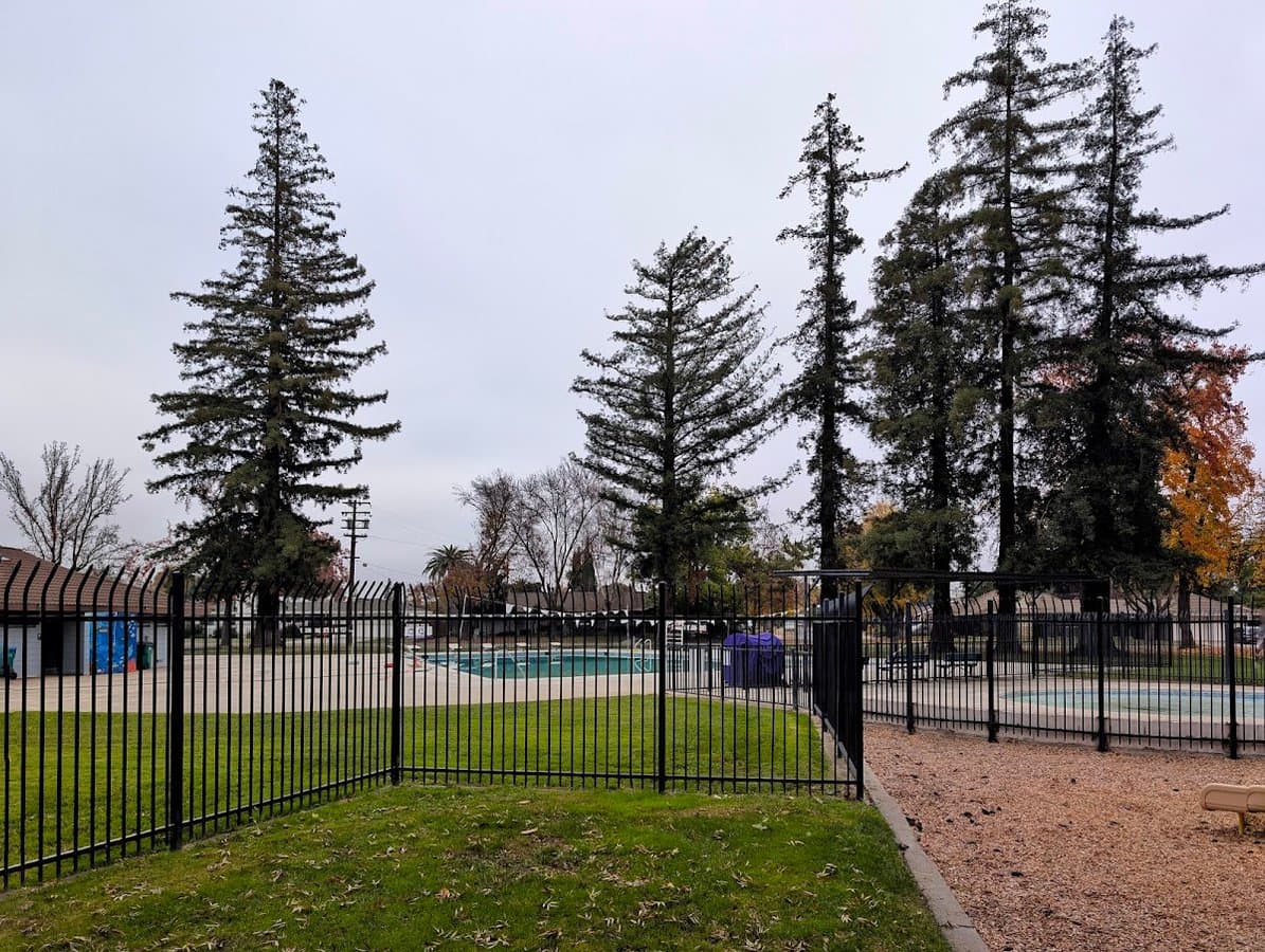 Sherwood Forest Park